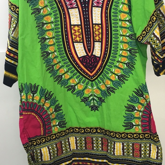 Ladies Extremely Colorful Top - Picture 5 of 10